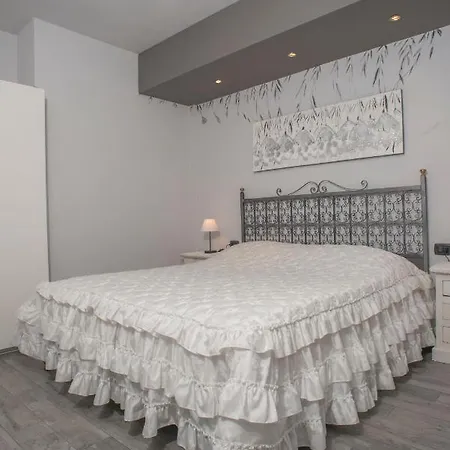 Villarosybeb Paruzzaro